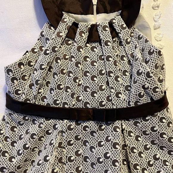 Isobell & Chloe Girl’s Special Occasions Dress SIZE 10 - Picture 4 of 7